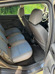 Predám ford c-max TDCI 1,6 + darujem zimné kolesá - 2