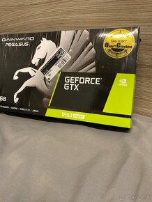 Nivdia Geforce GTX 1650 SUPER - 2