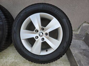 Zimne kolesa Skoda 5x112 r16 215/60 r16 - 2