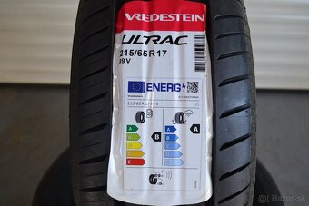 215/65 R17 letne pneumatiky znacky Vredestein 2ks - 2