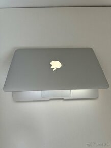 MacBook Air 11-inch, Mid 2012 - 2
