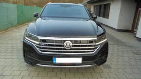 VOLKSWAGEN TOUAREG 4x4 "R-LINE" 3.0TDi 170KW V6 AT-8  M2020 - 2