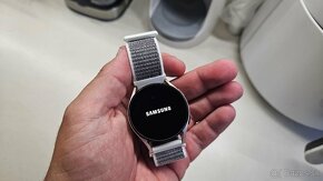 Hodinky Samsung Galaxy Watch 4 40mm - 2