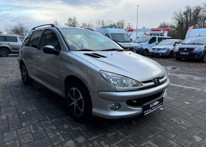 Peugeot 206 1.6 16V benzín manuál 80 kw - 2