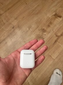 Apple airpods - 2