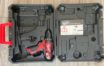 Milwaukee M12 BDD - aku vŕtačka - 2