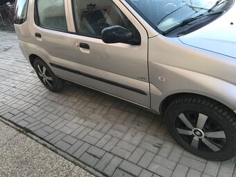 Suzuki Ignis 4x4 - 2