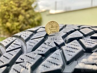 4 x zimné pneu Nokian 205/60 R16 - 2