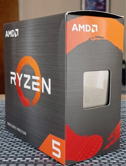 Procesor AMD Ryzen 5 5600X - 2