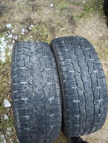 Nokian 215/60 R17 C zimne - 2