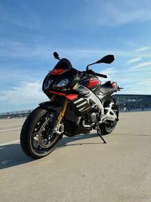 Aprilia Tuono V4 1100 Factory - 2