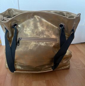 Zlata kabelka - 2