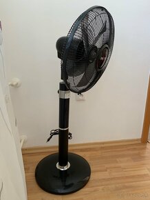 Stojanovy ventilátor na diaľkové ovladanie - 2