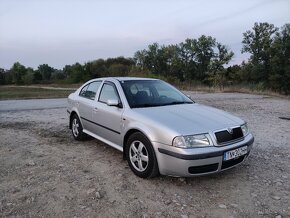 Škoda octavia 1.9 tdi , 81 kW Elegance - 2