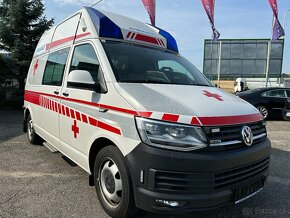 Volkswagen Transporter T6 - 2.0 TDI Sanitní vůz 4x4 - 2