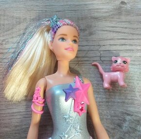 Bábika originál Mattel z filmu Barbie vo hviezdach - 2