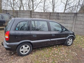 Opel zafira 1.6b 74kw - 2