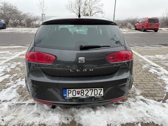 seat leon , benzin , 97 500km - 2