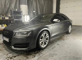 Audi S8 4.0 Tfsi + Plna nádrž novému majitelovi - 2