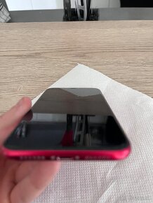 Apple Iphone 11 64gb červený - 2