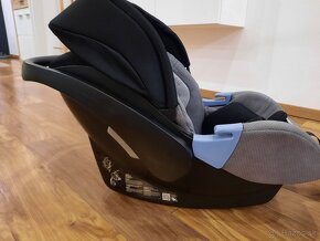 Autosedačka Recaro Privia 0-13kg a zimný fusak Recaro - 2