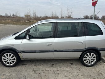 Opel Zafira A 2.2 DTI 2004 - 2