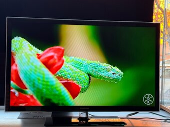 Samsung UE40D5000 Smart 100Hz FHD 102cm - 2