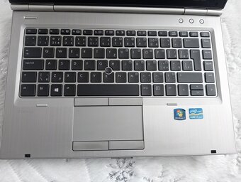 predám Hp elitebook 8470p , Intel i5 , 8gb ram , 256gb ssd - 2