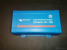 Menič napätia Victron Energy Phoenix VE.Direct 24V 250VA - 2