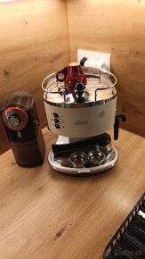 Pákový kávovar DeLonghi Icona Vintage ECOV - 2