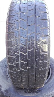 Predám 2 jazdené zimné pneumatiky Goodyear Ultra 215/65 R16C - 2