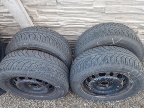 Disky mazda 215/60 R16 zimne - 2