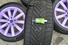 Originál VW elektróny R17 a zimné fumy 225/52 R17 - 2