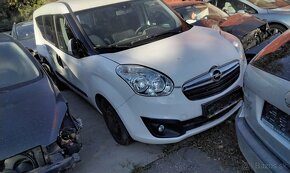 OPEL COMBO 1.6 CDTI 2017 predám DVERE, CELÝ PREDOK, NÁRAZNÍK - 2