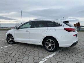 Hyundai i30 CW Kombi 1.6 CRDi Family DTC - 2