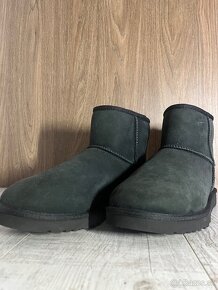 UGG Classic mini 43 - pánske - 2