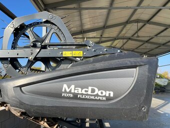 MacDon FD75- Flexdraper - 2