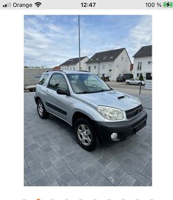 Toyota RAV4 2004 2.0 85kW D4D 3 dverová - 2