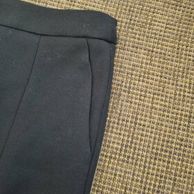 Čierna puzdrová sukňa RESERVED 34 - 2