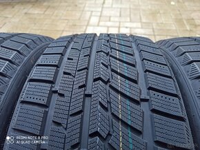 zimne pneu 225/40 R18 - 2