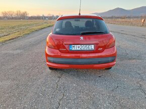 Peugeot 207 1.4 16V - 2