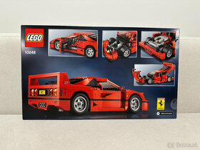 10248 LEGO Ferrari F40 - 2