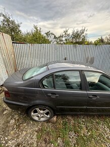 BMW E46 316i na náhradné diely v celku - 2