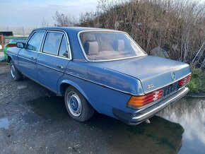 Predam Mercedes w123 230 piano - 2