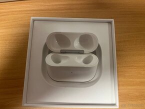 Apple AirPods 3 - 2