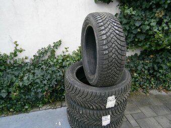 Predám 4x zimné pneu FALKEN 215/55 R18 99VXL - 2