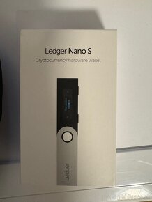 Kryptomeny v bezpeci- Ledger nano S - 2