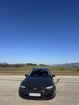 VW Passat GTE 1,4 TSI Plug-In Hybrid - 2