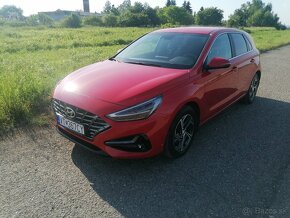 Hyundai I30 Family 48000 3/2021 1.5 benzin - 2