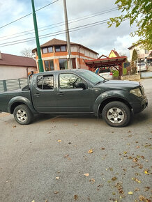 NISSAN NAVARA - 2